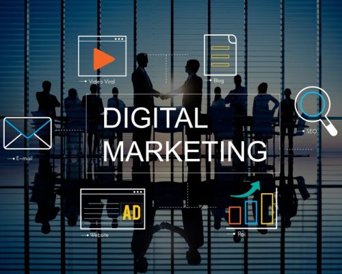 digital-marketing-with-icons-business-people_53876-94833